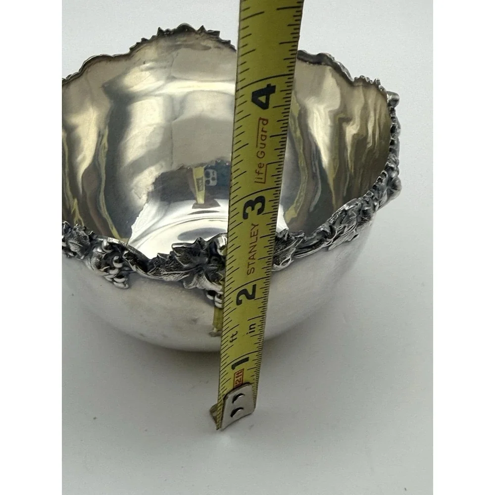 Vintage English Silver Plate Grape Vine Bowl‎ Silver On Copper Fruit Candy Dish